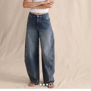 NWT Banana Republic Loose Barrel Jeans